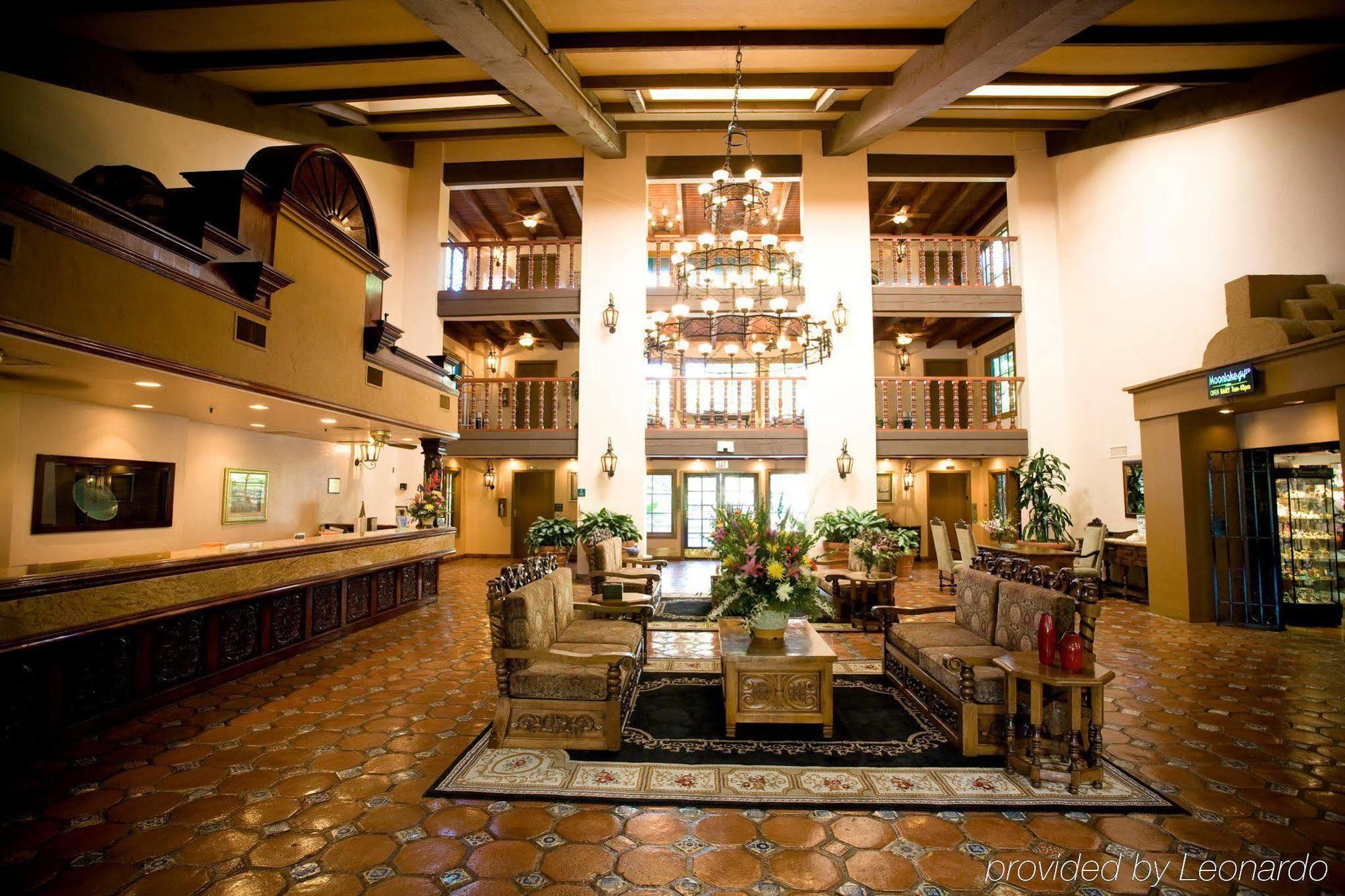 Vanllee Hotel Covina Interior foto